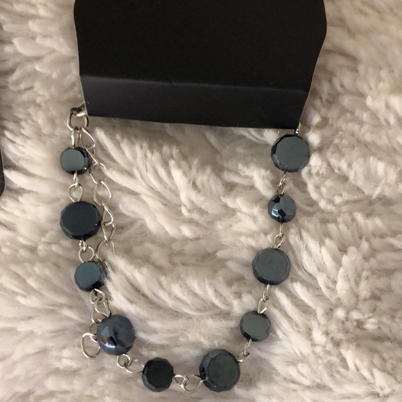 🌞Paparazzi Blue Jewelry Bracelet and Earrings New! - Picture 3 of 5